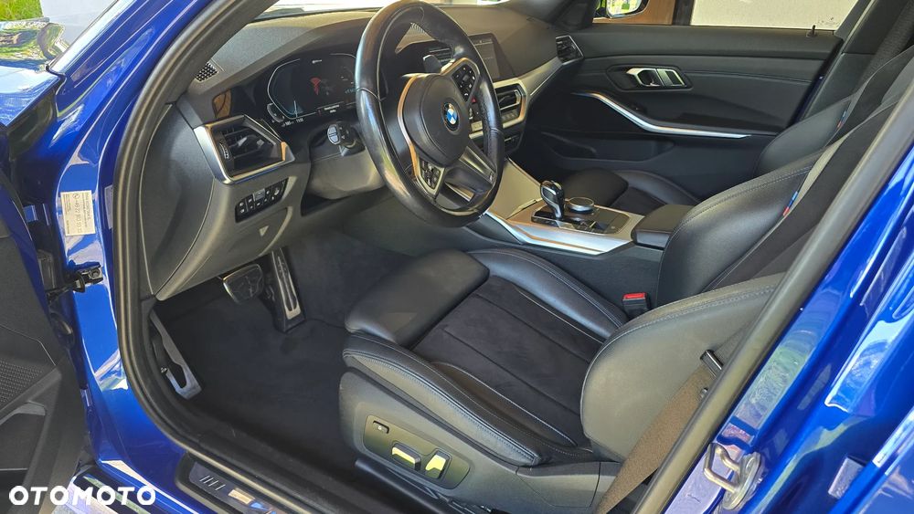 BMW Seria 3 330e xDrive M Sport sport - 15