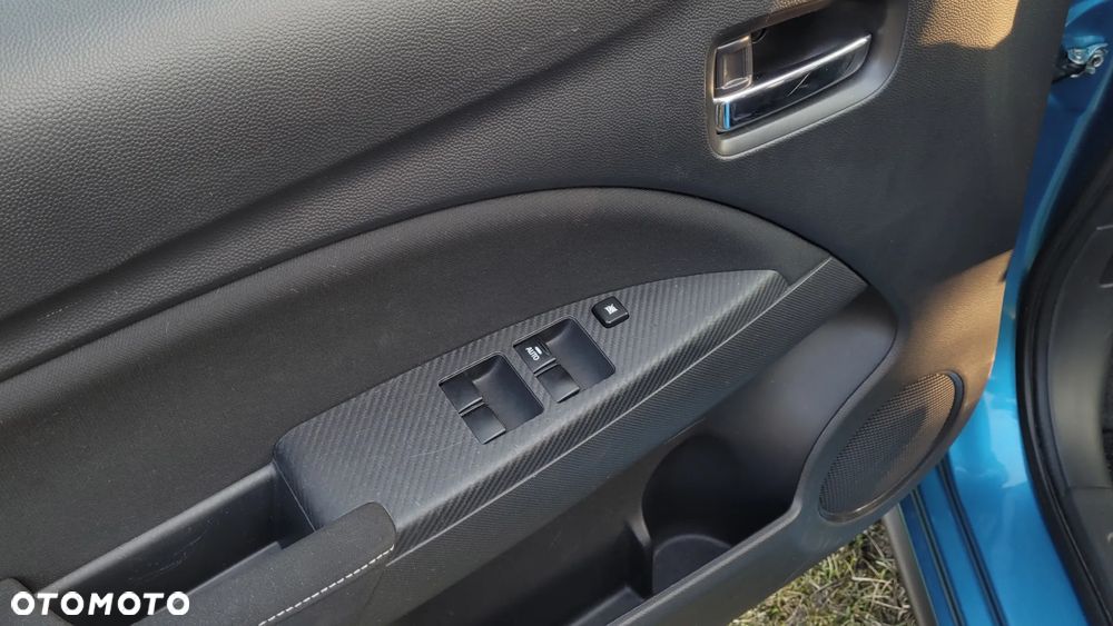 Mitsubishi Space Star 1.2 - 18