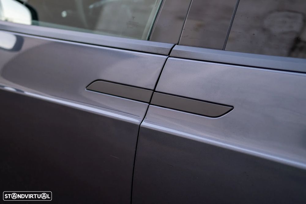 Tesla Model X Ludicrous Performance - 34