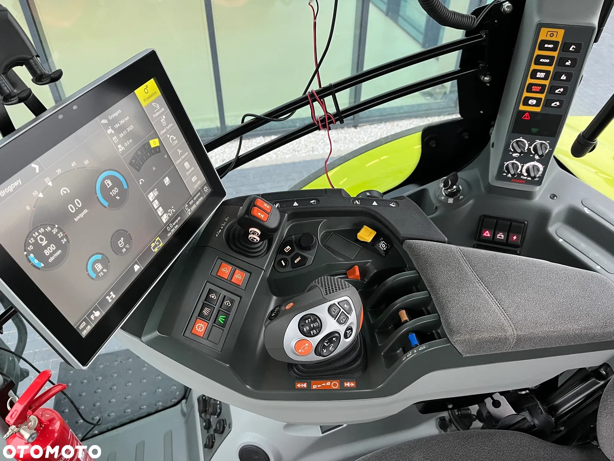 Claas Arion 510 - 9