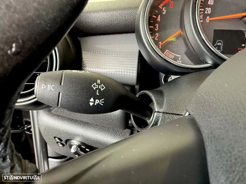 MINI 3 Portas One D - 40