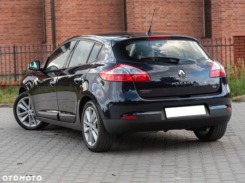 Renault Megane TCe 180 Dynamique - 9