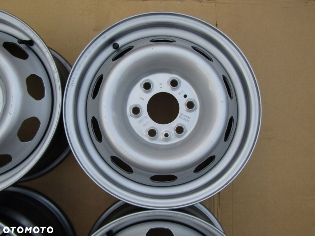 4x NOWE Felgi 16 Iveco Daily 6,5j 6x125 ET68 / 35S 29L / oryginał - 4
