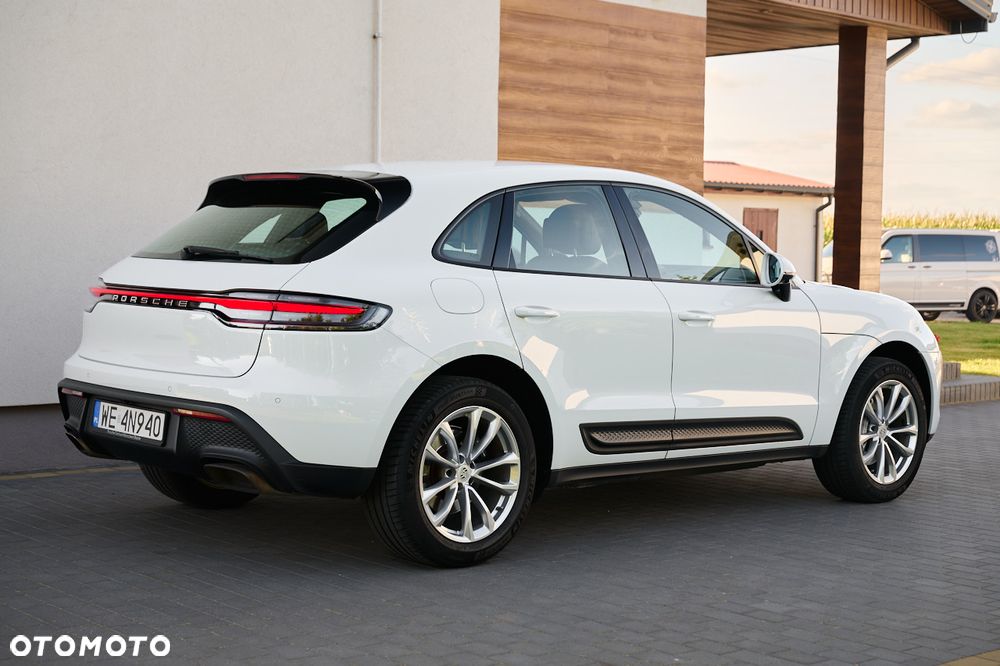Porsche Macan Standard - 16