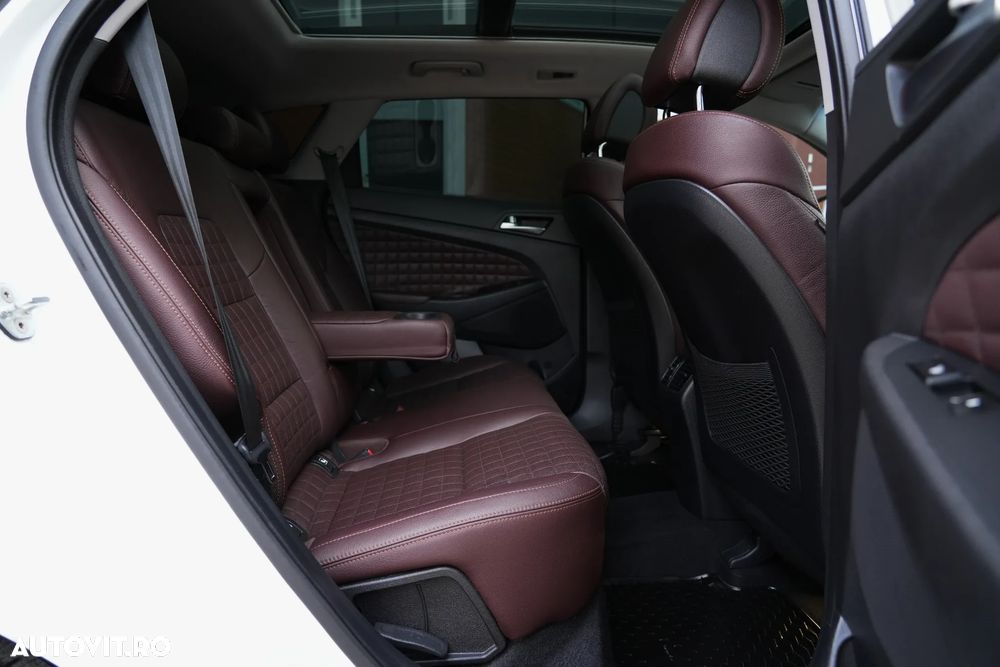 Hyundai Tucson 2.0 CRDI 4WD Automatik Premium - 8