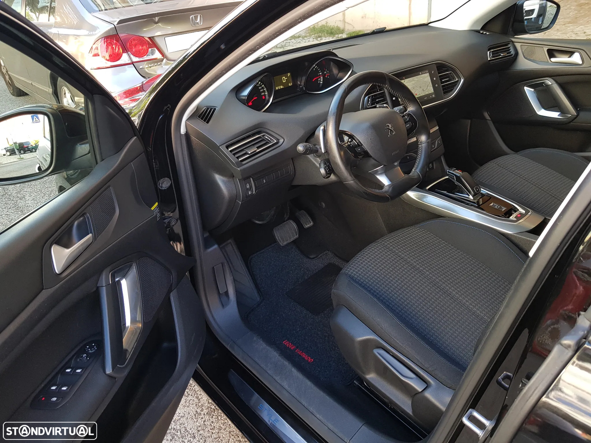 Peugeot 308 SW 1.5 BlueHDi Style EAT8 - 12
