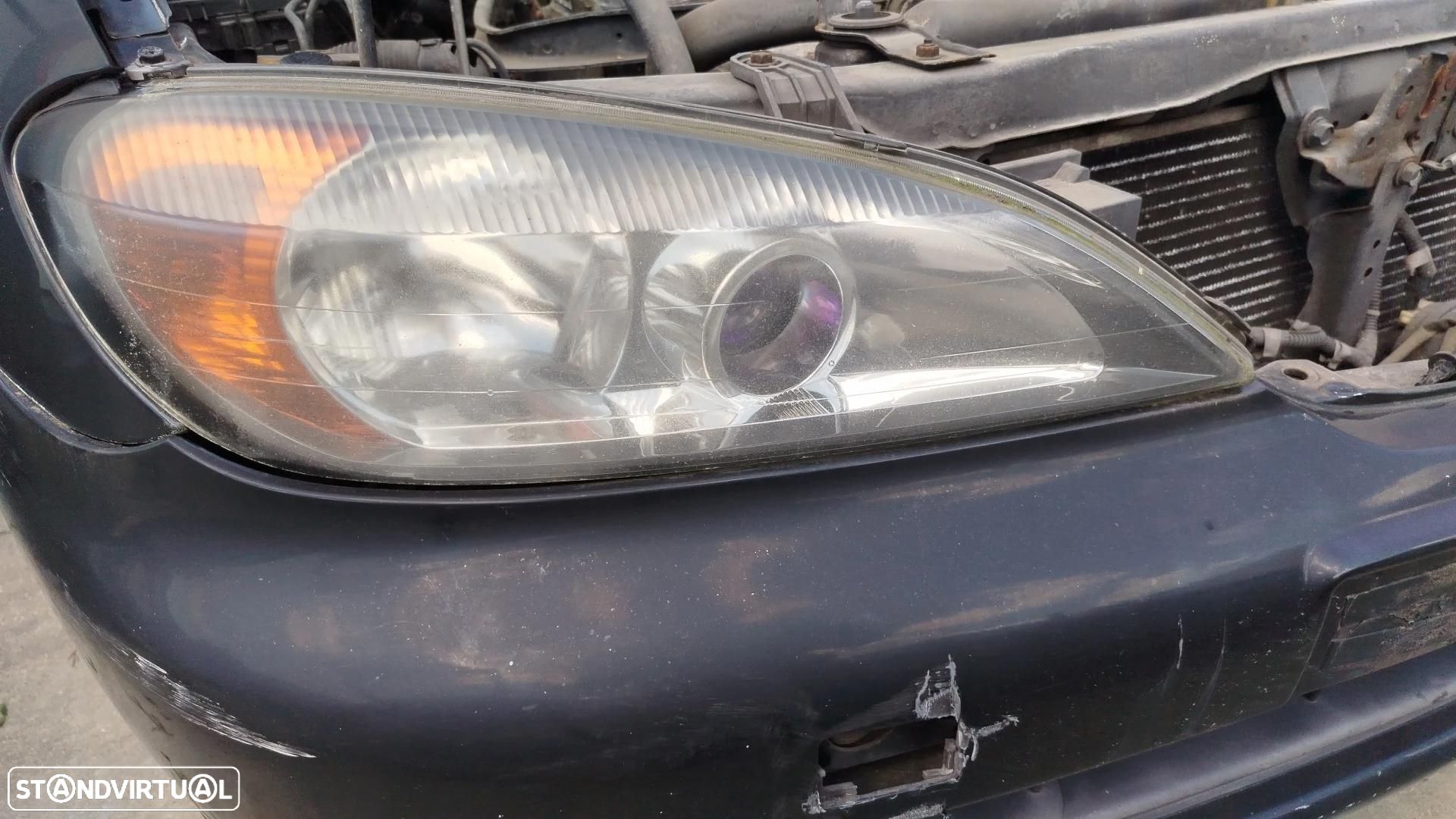 Ótica / farol direita NISSAN Primera Hatchback (P11) - 1
