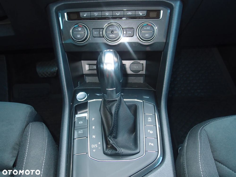 Volkswagen Tiguan 1.5 TSI EVO Comfortline DSG - 14