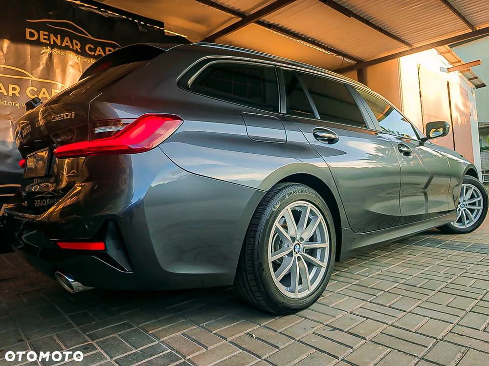 BMW Seria 3 320i Luxury Line Purity - 7
