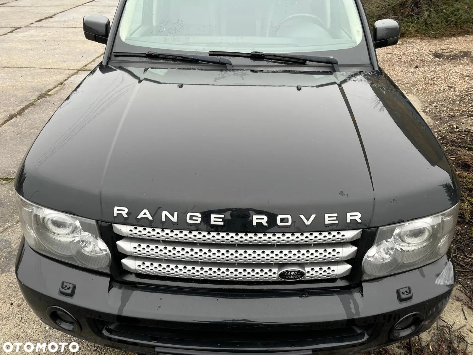 Maska czarna Range Rover Sport L320 - 1