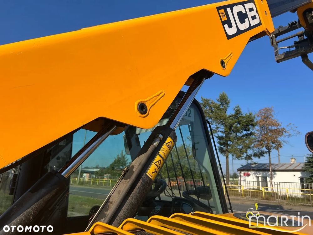 JCB 525-60 - 29
