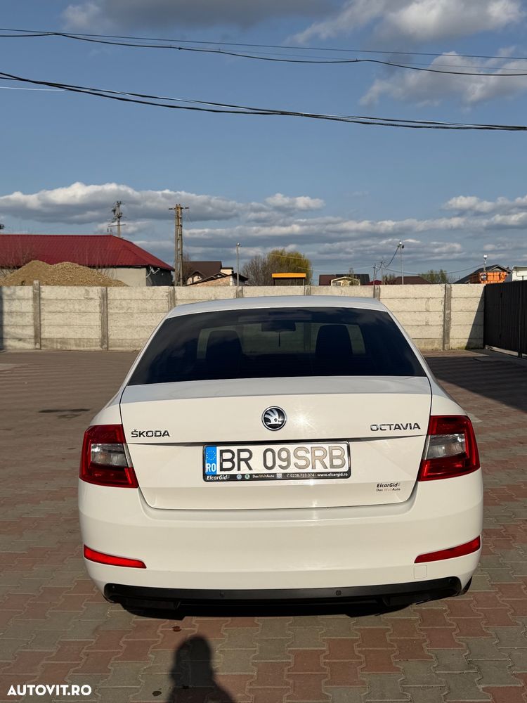 Skoda Octavia 1.6 TDI Ambition - 6