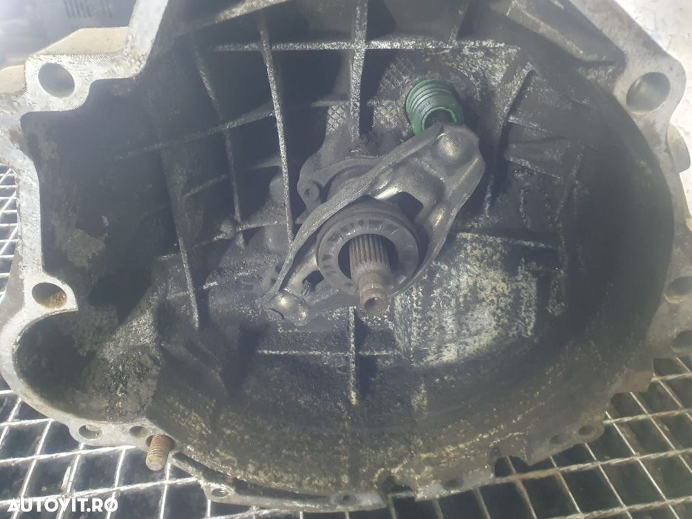 Cutie viteze manuala 6 trepte   Gyx   2.0 tdi BLB Audi A6 4F/C6 [2004 - 2