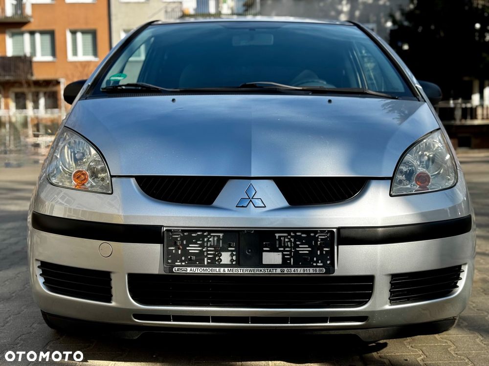 Mitsubishi Colt - 3