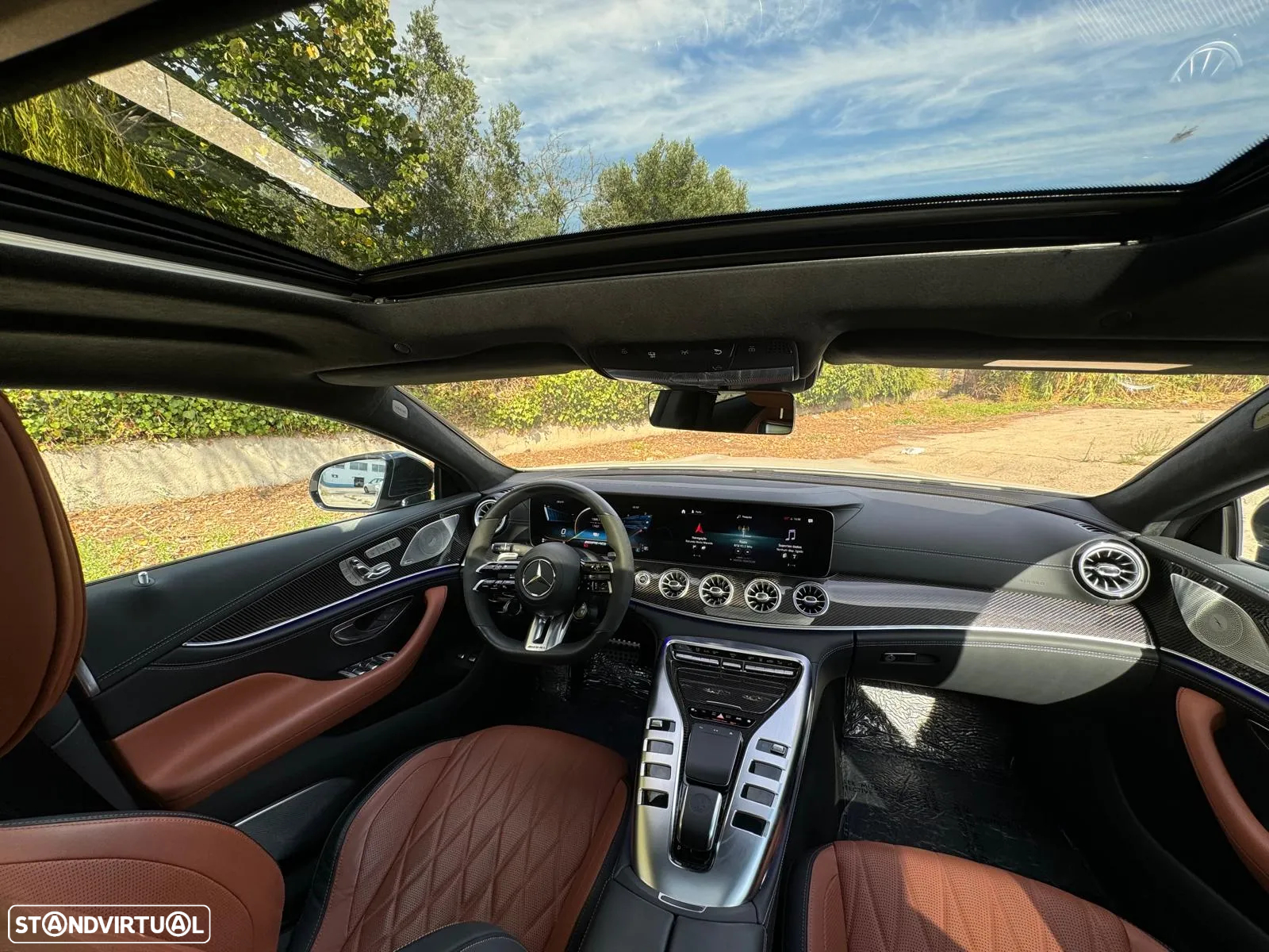 Mercedes-Benz AMG GT - 32