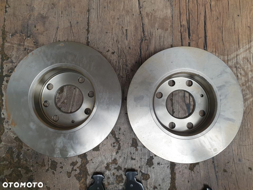 Oryginalne tarcze hamulcowe klocki Opel Astra Corsa 93182290 - 7