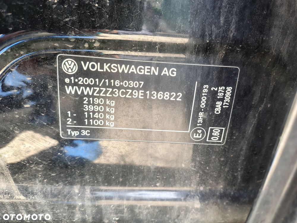 Volkswagen Passat 2.0 TDI Comfortline DSG - 10