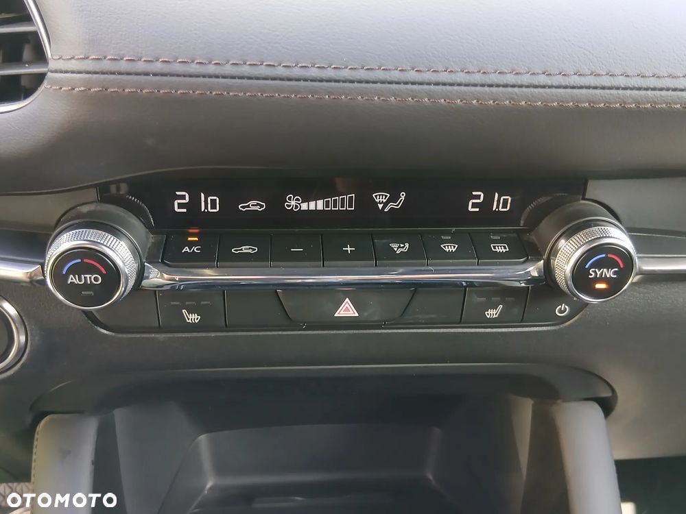 Mazda 3 2.0 mHEV Exclusive Line - 12