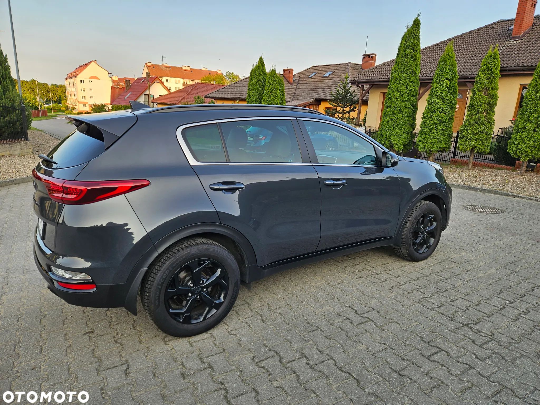 Kia Sportage 1.6 GDI Black Edition 2WD - 1