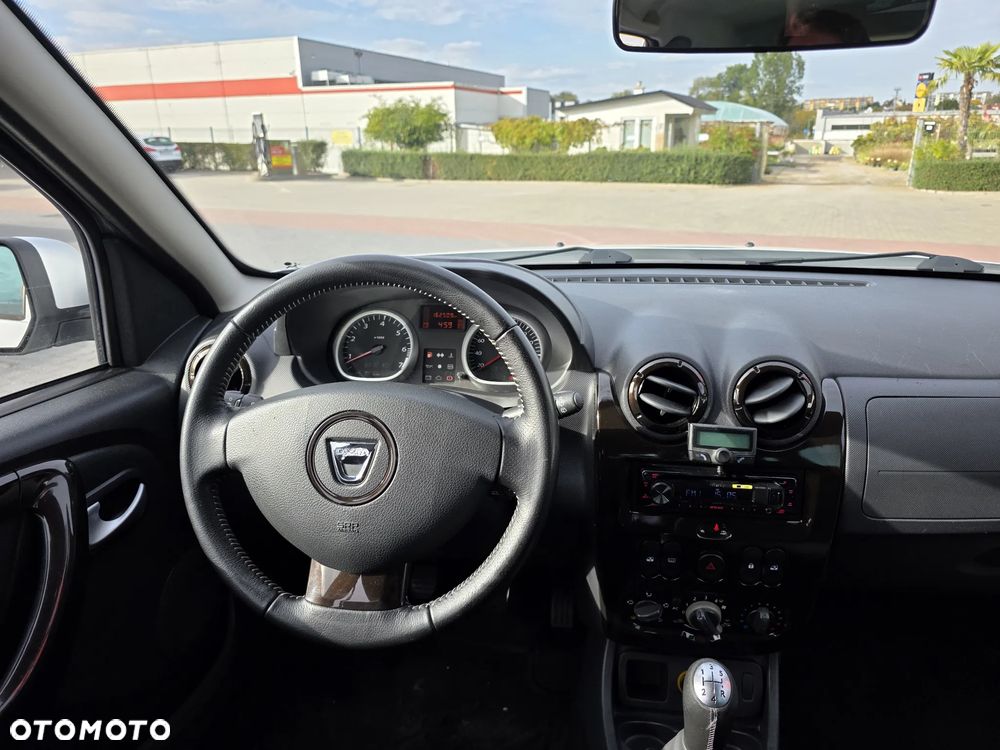 Dacia Duster 1.6 16V 4x2 Destination - 11