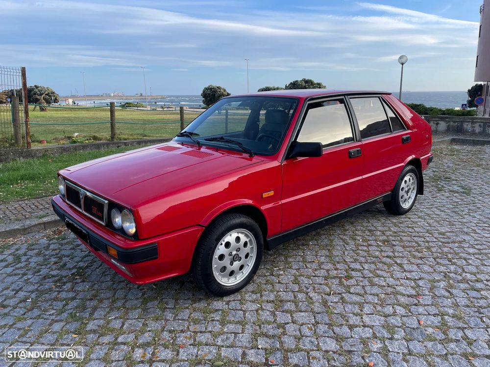 Lancia Delta 1.6 HF Turbo - 42