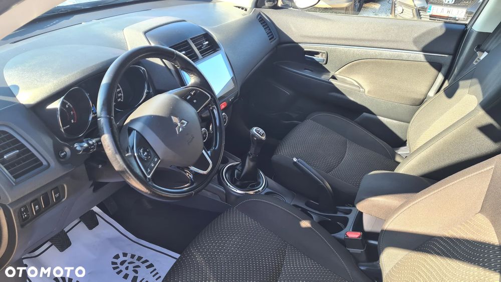 Mitsubishi ASX - 21