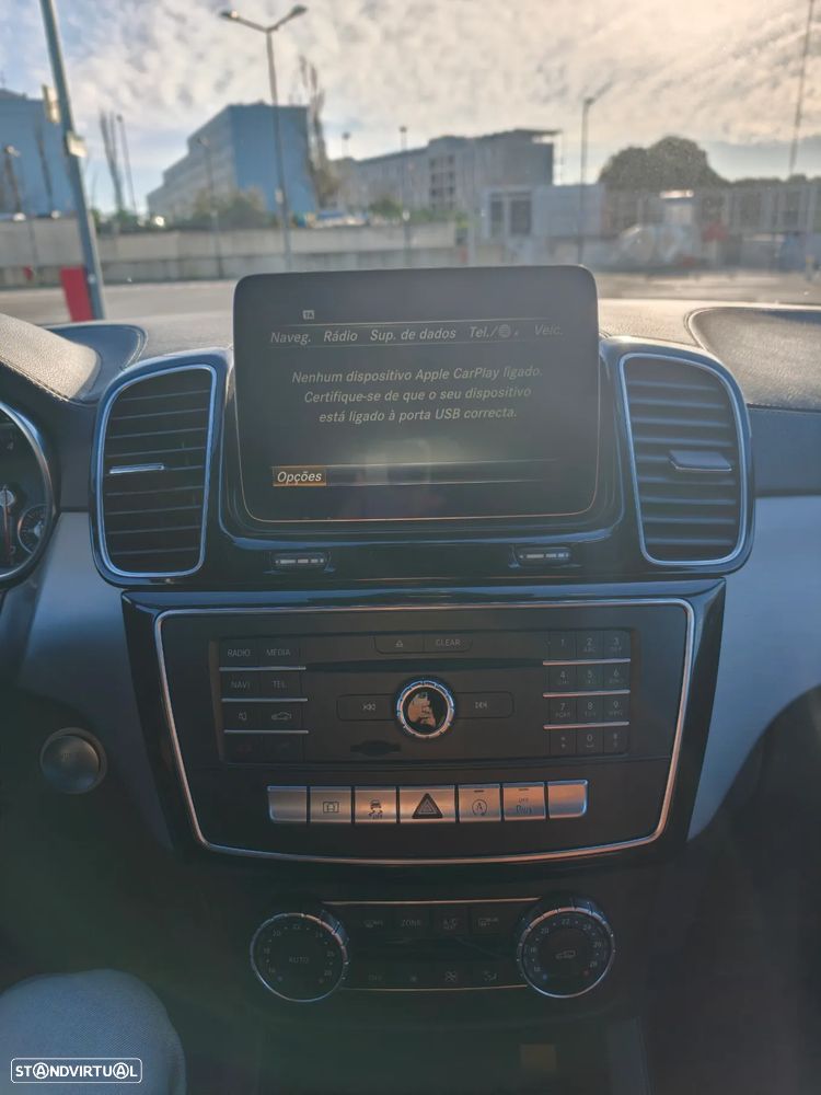 Mercedes-Benz GLE 350 d 4-Matic - 6