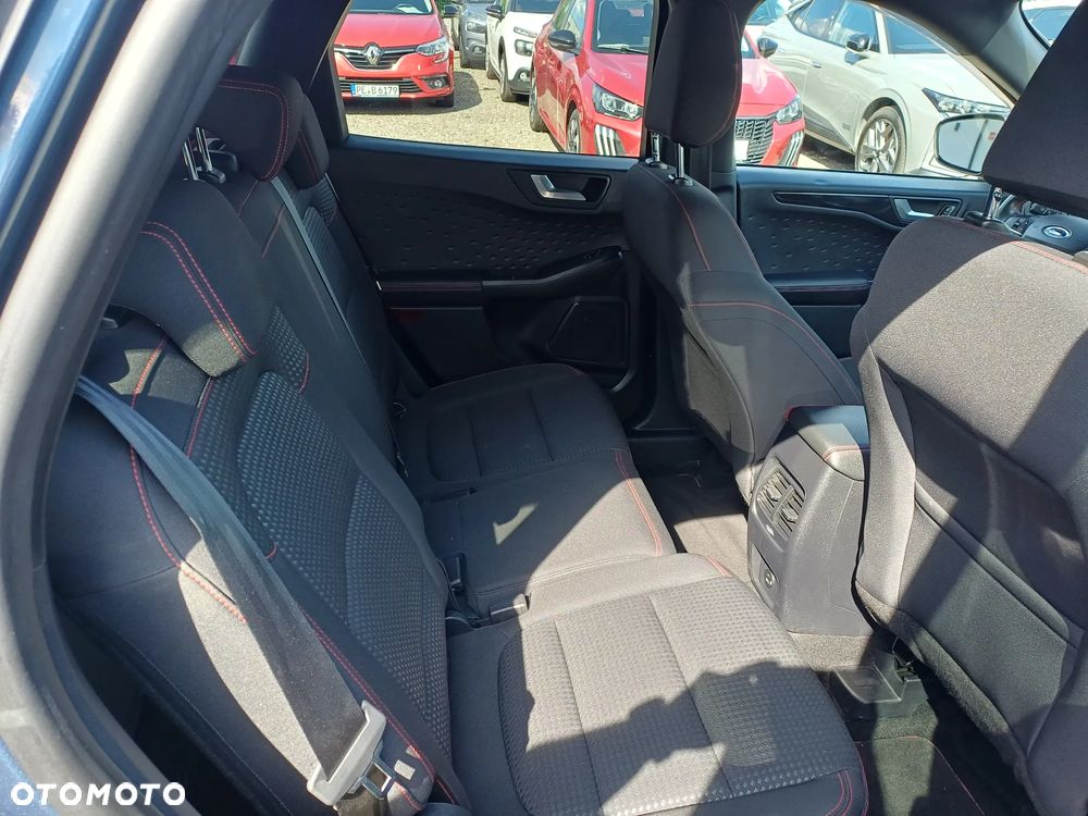 Ford Kuga 1.5 TDCi 2x4 ST-Line - 12