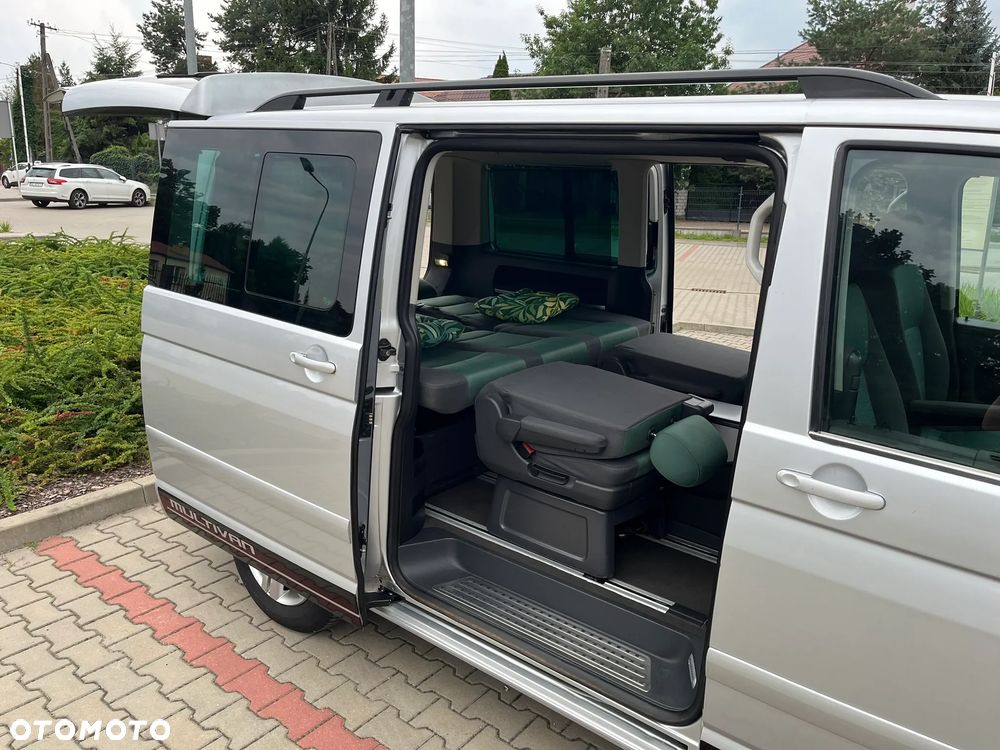 Volkswagen Multivan - 20