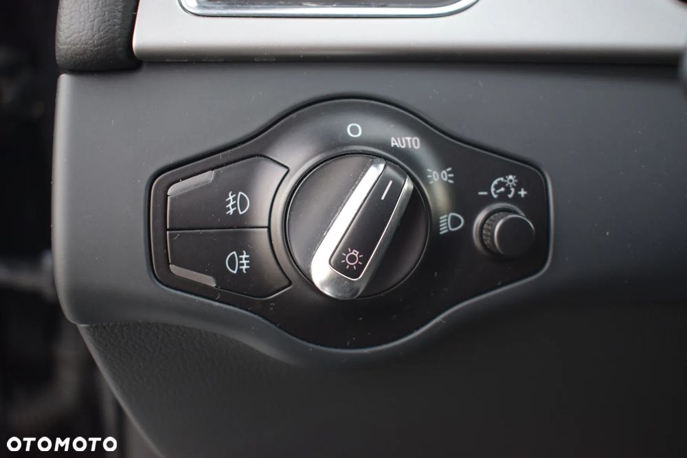 Audi A5 Coupé 3.0 TDI DPF multitronic - 23
