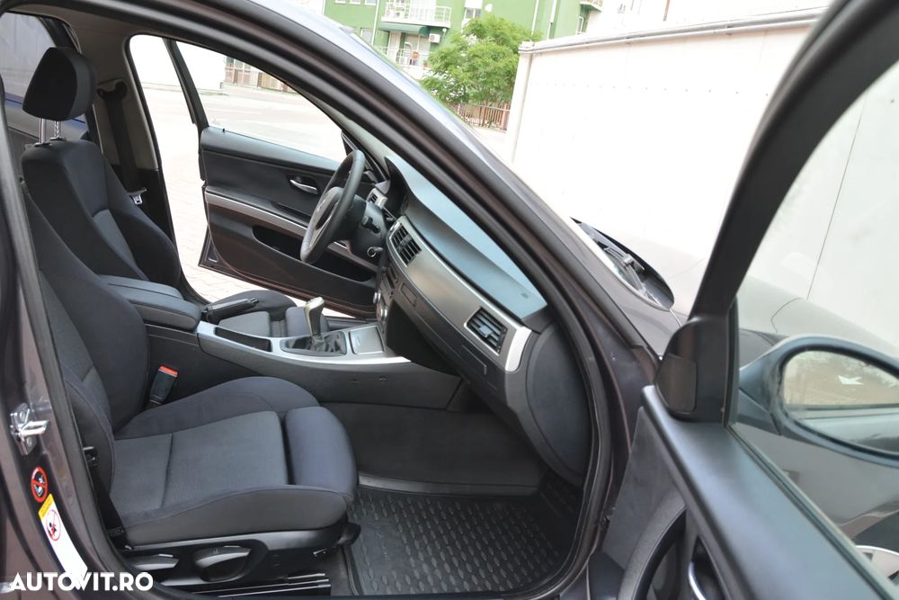 BMW Seria 3 320d DPF - 11