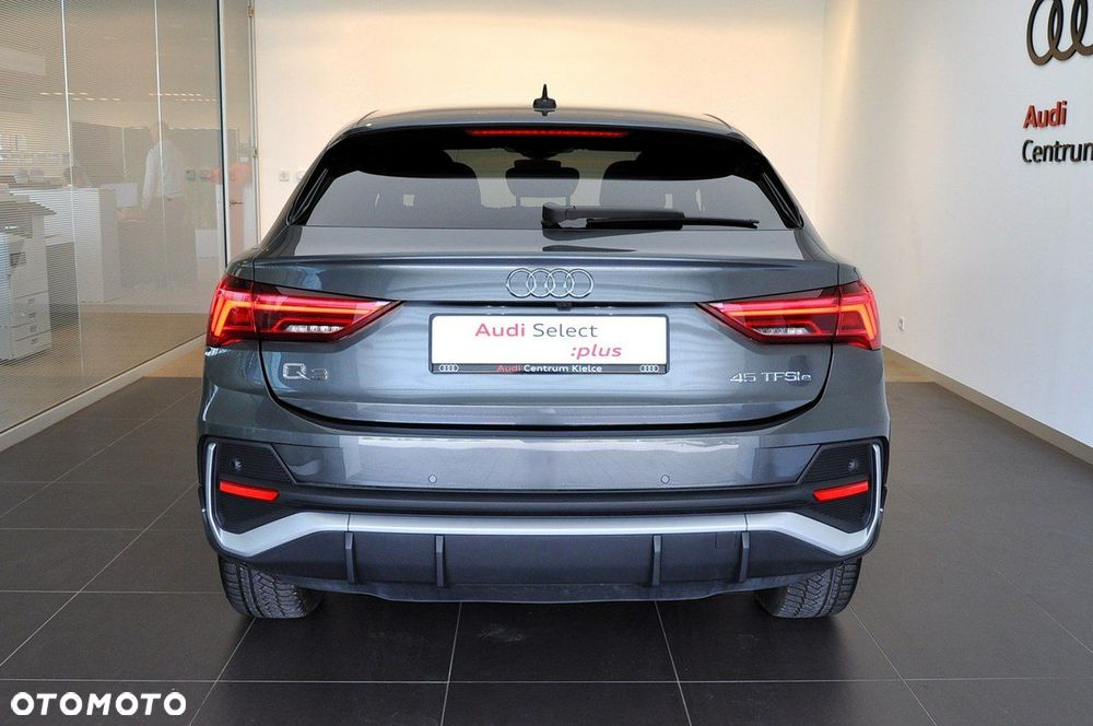 Audi Q3 Sportback - 3