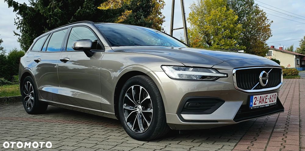 Volvo V60 B3 B Geartronic Momentum Pro - 4