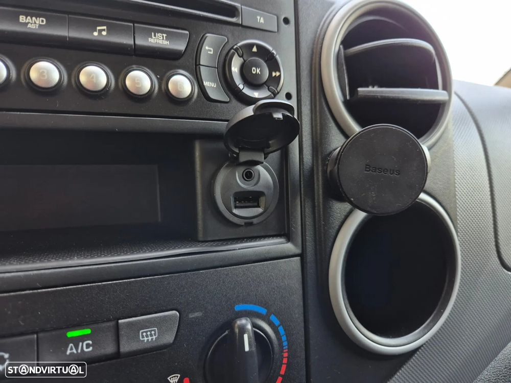 Peugeot Partner HDi 75 Esplanade - 24