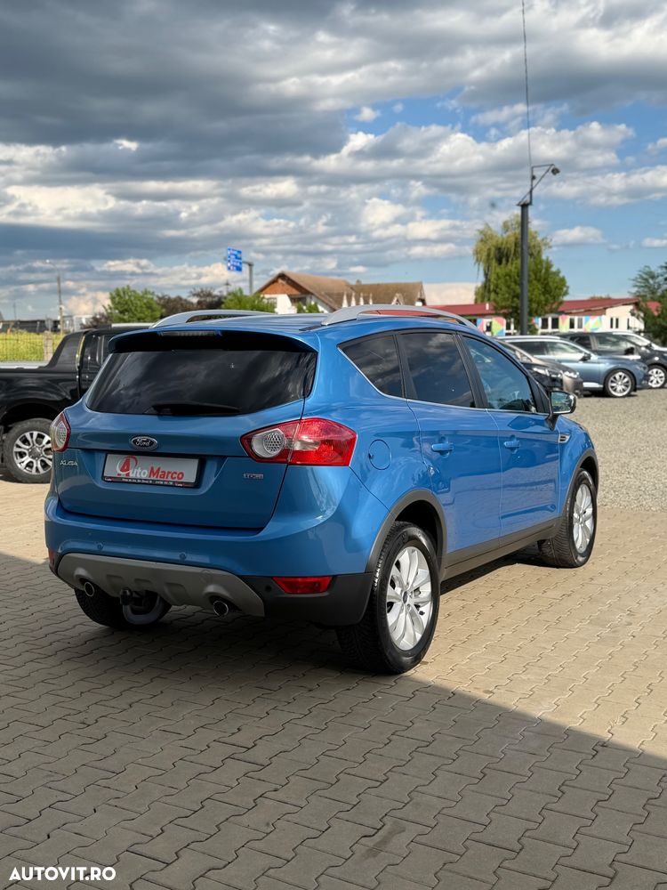 Ford Kuga 2.0 TDCi 4x4 Titanium - 4