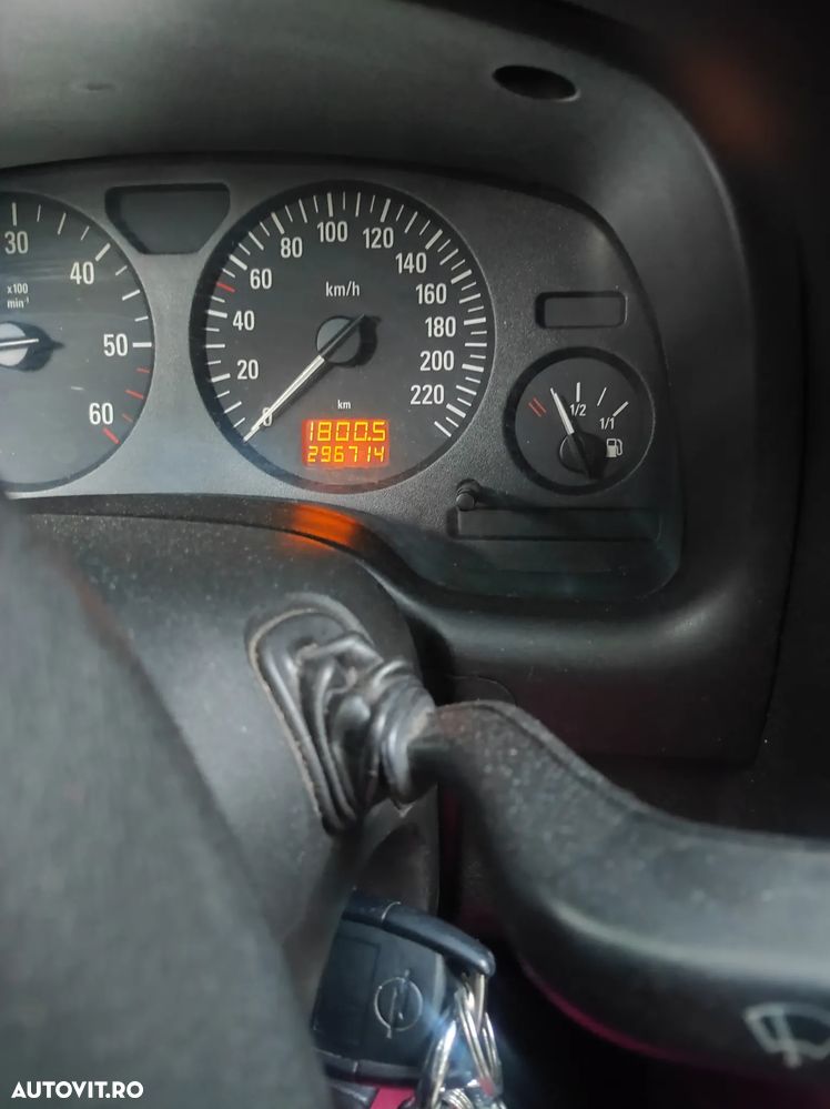 Opel Astra - 6