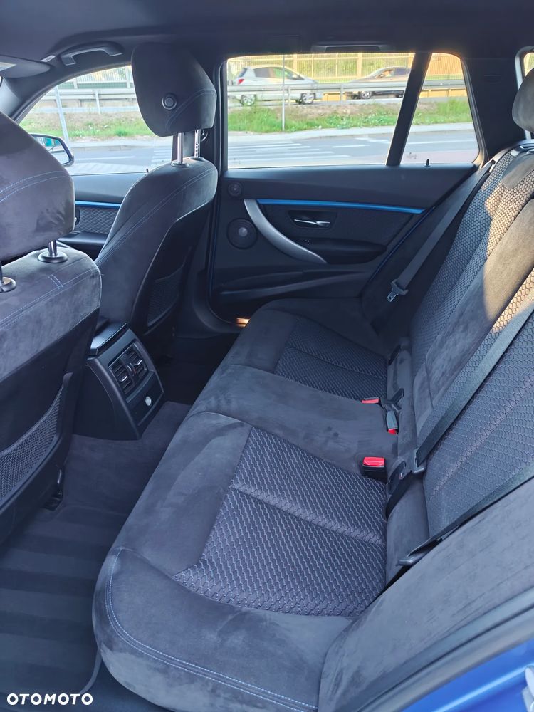 BMW Seria 3 320d M Sport Shadow - 11