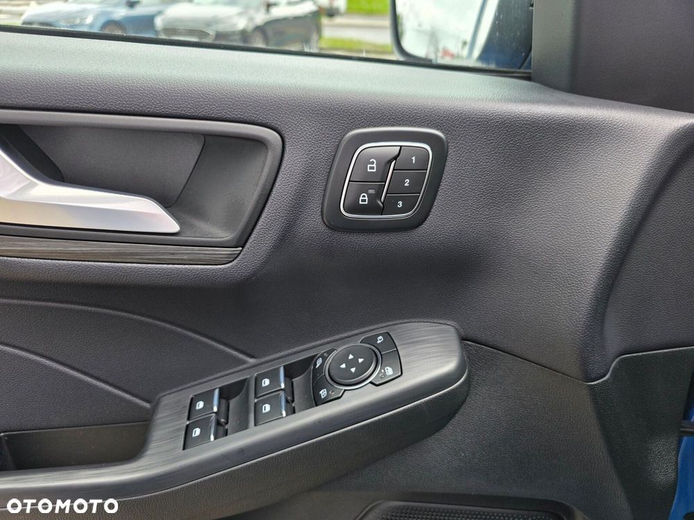 Ford Kuga - 15