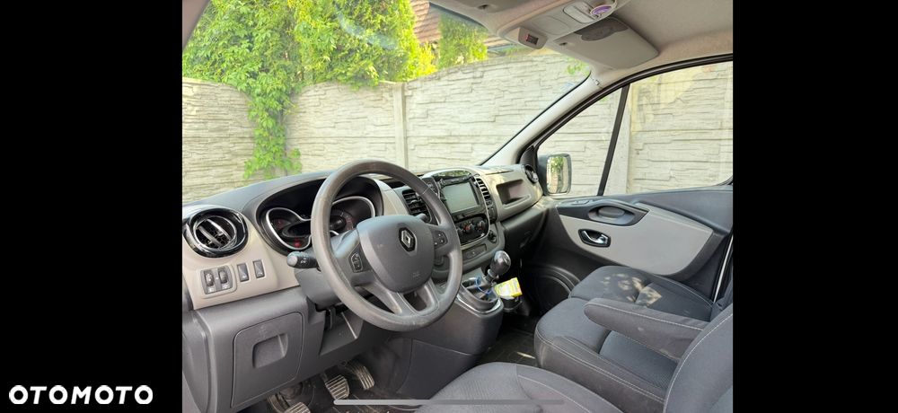Renault TRAFIC - 23