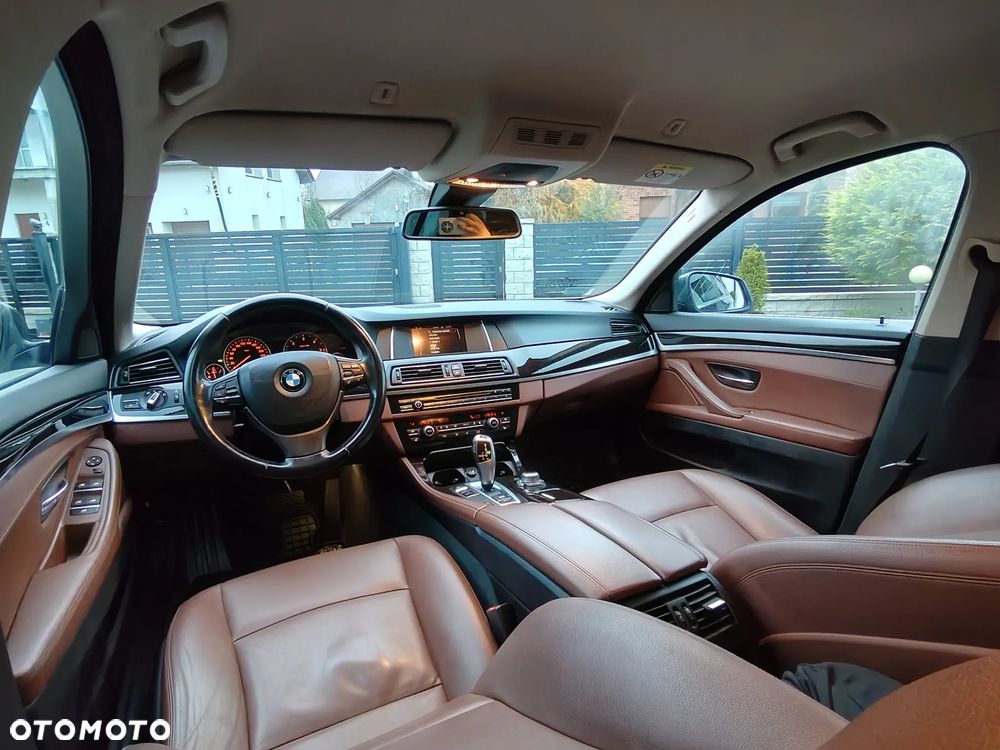 BMW Seria 5 520d - 9