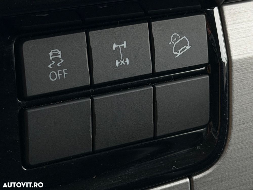 Volkswagen Multivan - 27