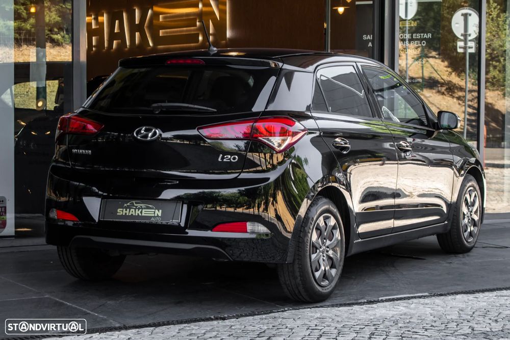 Hyundai i20 1.1 CRDi Comfort - 4