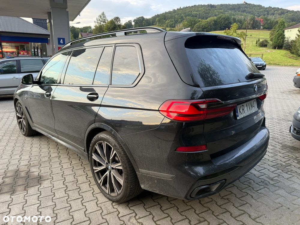 BMW X7 xDrive40d mHEV - 9