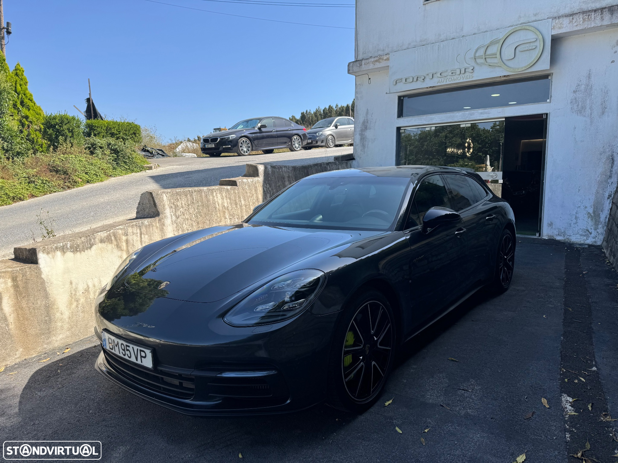 Porsche Panamera Sport Turismo 4 E-Hybrid - 2