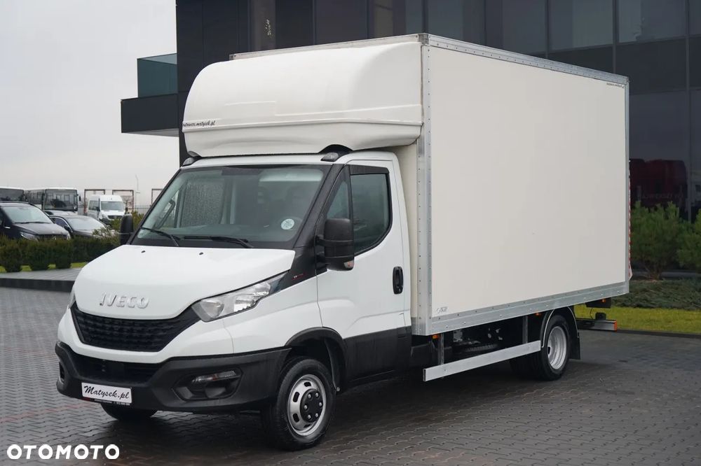 Iveco DAILY 35-160 / KONTENER 4,3 M / WINDA DHOLLANDIA  / BLIŹNIAK   DMC: 3500 KG /  2021 - 4