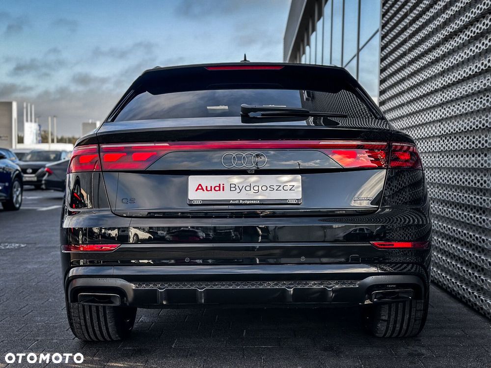 Audi Q8 - 6