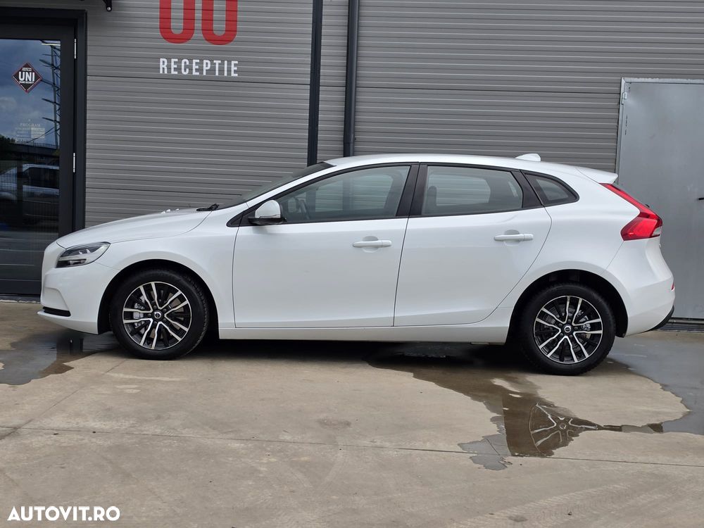 Volvo V40 - 9