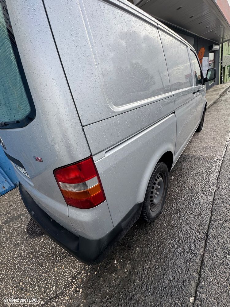 VW Transporter - 8