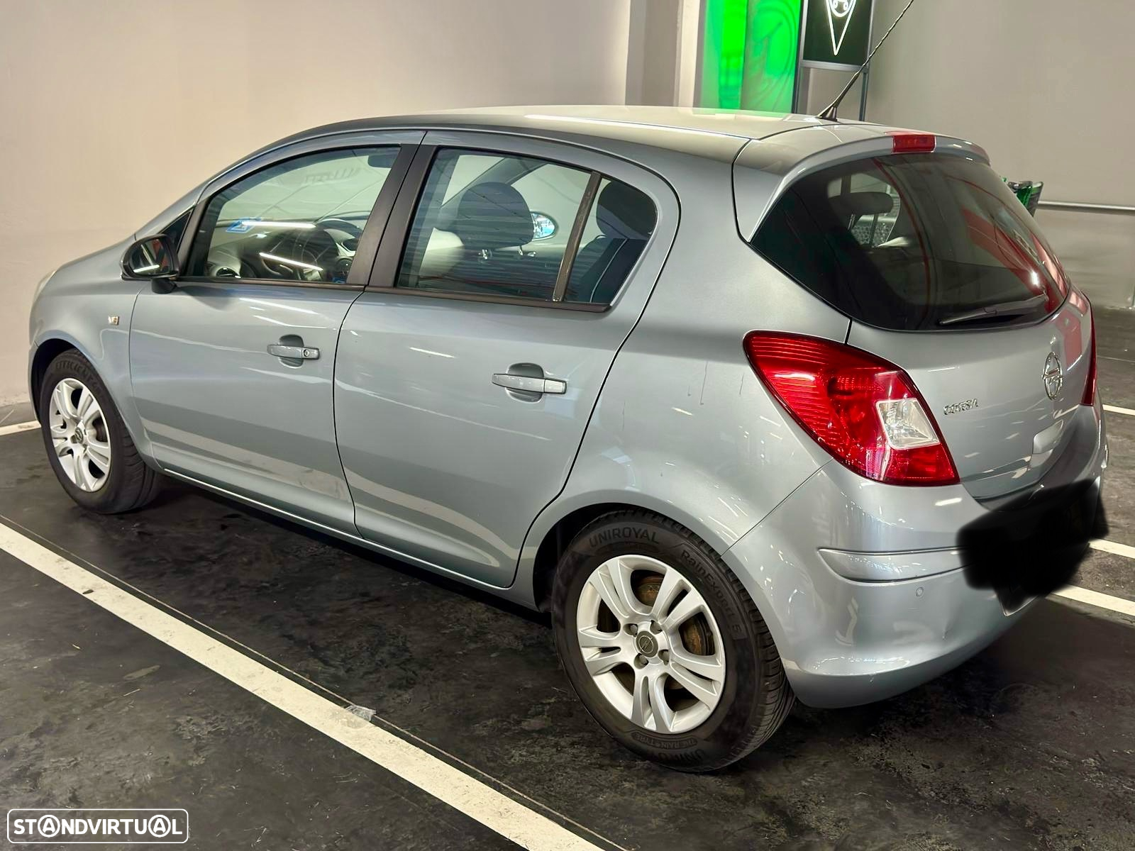 Opel Corsa 1.2 Enjoy - 5
