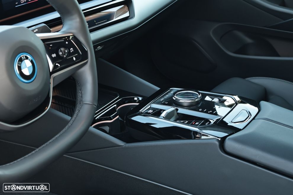 BMW i5 eDrive40 Pack Desportivo M Pro - 15